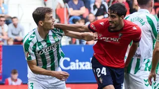 El Betis de Manuel Pellegrini logra un sufrido triunfo ante el Osasuna en la liga española