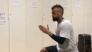 Arturo Vidal sacó aplausos por exigente rutina de trabajos