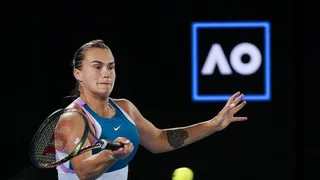 La potencia de Aryna Sabalenka acabó con el sueño de Linette en Australia