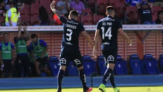 Diego Carrasco abrió la cuenta para la U ante La Calera con impecable cabezazo