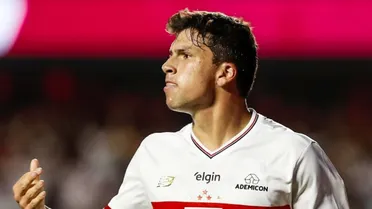 Tapia se sacó la mufa: El chileno anotó su primer gol con Sao Paulo