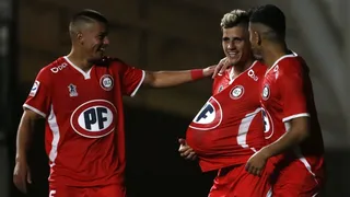 Unión La Calera venció a U. Española y sumó su segunda victoria en el Campeonato Nacional