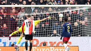 Feyenoord y Ajax repartieron puntos en intenso clásico de la liga de Países Bajos