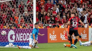 DT de Atlético Paranaense tras gol de Luciano Arriagada: Ahora tengo un hermoso problema