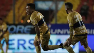 Alvaro Ramos cerró su “hat-trick” y puso la lápida del partido para Everton sobre U. Española