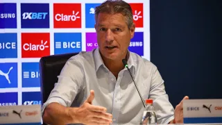 Tati Buljubasich confirma salida de Eduard Bello de la UC y da sorpresivo anuncio sobre su reemplazo