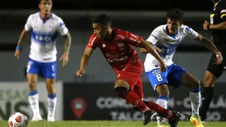 “La Franja”: La UC debutó en el Campeonato Nacional con triunfo en Chillán