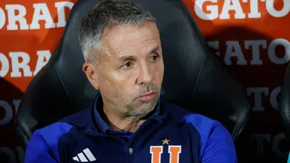 Gustavo Álvarez margina a jugador de Universidad de Chile previo al duelo con Everton