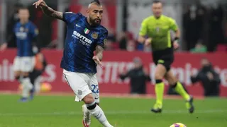Prensa italiana destacó el ingreso con protagonismo de Arturo Vidal ante AC Milan