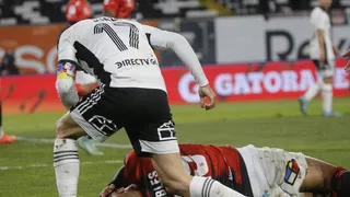 Lucero se llevó todos los abrazos al liderar el triunfo de Colo Colo sobre Antofagasta