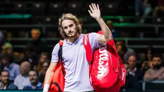 Stefanos Tsitsipas se inclinó ante Aljaz Bedene y marcó nueva sorpresa en Rotterdam