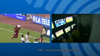 Conmebol dio a conocer diálogo entre el árbitro y el VAR en el primer gol de Venezuela