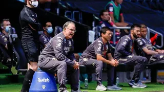 Marcelo Bielsa se reunió con sus jugadores y tuvo un efusivo festejo