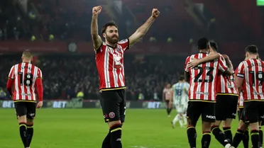 Ben Brereton brilla con un golazo y mantiene al Sheffield en la pelea por el ascenso a la Premier