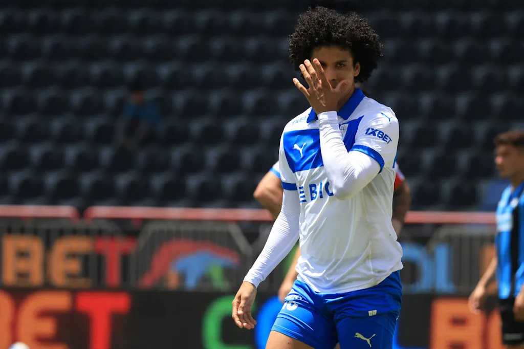 Eduard Bello tiene importantes chances de seguir en la UC/ © Eduardo Fortes-Photosport