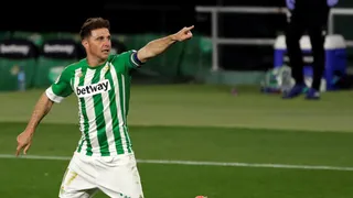 Joaquín propuso retirarse para ayudar a Betis en las inscripciones de Claudio Bravo y Willian José