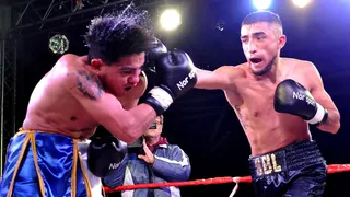 Chileno Mario Esparza tuvo un triunfal debut internacional en Argentina