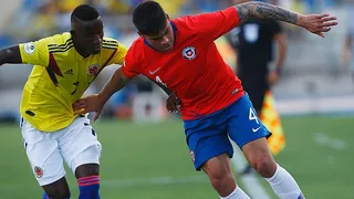 Alex Ibacache: Compartir en la Roja con jugadores experimentados es un envión anímico