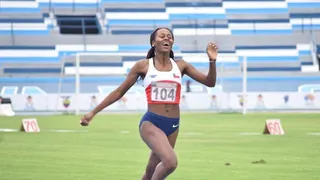 Berdine Castillo ganó en los 800 metros y sumó otro oro para Chile en el Sudamericano de Atletismo Sub 23