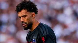 Vozinha no vuelve aún a Colo Colo: la razón que retrasó su regreso a Chile