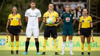 Selección brasileña femenina fue goleada por la sub 16 de Gremio