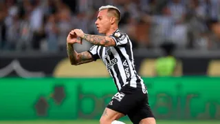 Eduardo Vargas convirtió dos goles en triunfo de Atlético Mineiro en amistoso