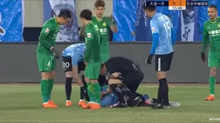 Yannick Carrasco le salvó la vida a Nicolás Gaitán tras un choque en la liga china