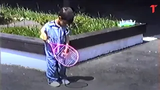 Novak Djokovic reveló imágenes de cuando recibió su primera raqueta de tenis