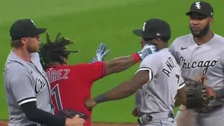 ¿Boxeo o béisbol? El certero golpe que dejó en el suelo a un jugador de la MLB en pleno partido