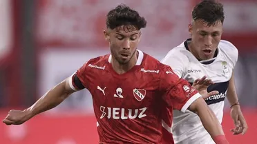 Felipe Loyola junto a Independiente logran importante triunfo en Argentina