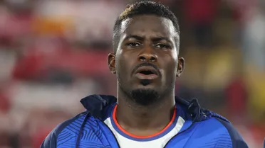 ¿Se complica el “9”? El detalle que frena a Colo Colo con Carlos Lucumí