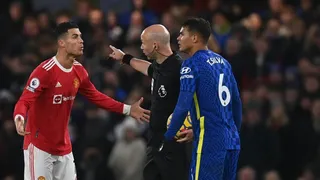 Manchester United volvió a sumar en la Premier con un empate ante Chelsea en Stamford Bridge