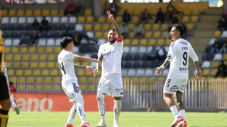 Colo Colo recupera a Claudio Aquino y Fernando de Paul para visitar a Palestino