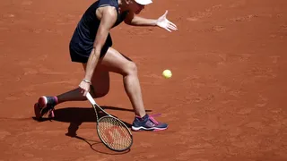 Daria Kasatkina y Veronika Kudermetova avanzaron a cuartos en el cuadro femenino de Roland Garros