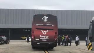 Flamengo aterrizó en Río de Janeiro para festejar el título de Copa Libertadores