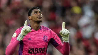 Con Mauricio Isla: La poderosa formación de Flamengo para visitar a la UC por la Libertadores