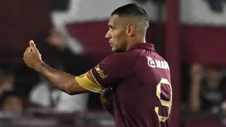 José Sand marcó en el triunfo de Lanús sobre Arsenal a sus 42 años