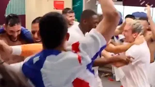 Francia armó una fiesta en el vestuario para celebrar el paso a cuartos de final