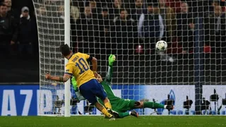 Juventus batió a Tottenham con goles de Gonzalo Higuaín y Paulo Dybala