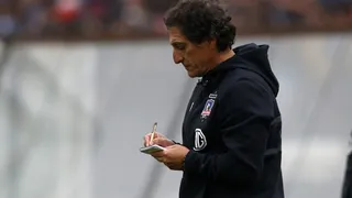 Mario Salas preparó cambios para recibir a Audax Italiano en el Monumental