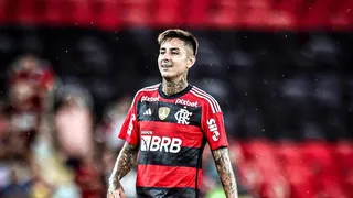 “Monstruo”: Hinchas de Flamengo deliraron con nivel de Pulgar ante Fluminense