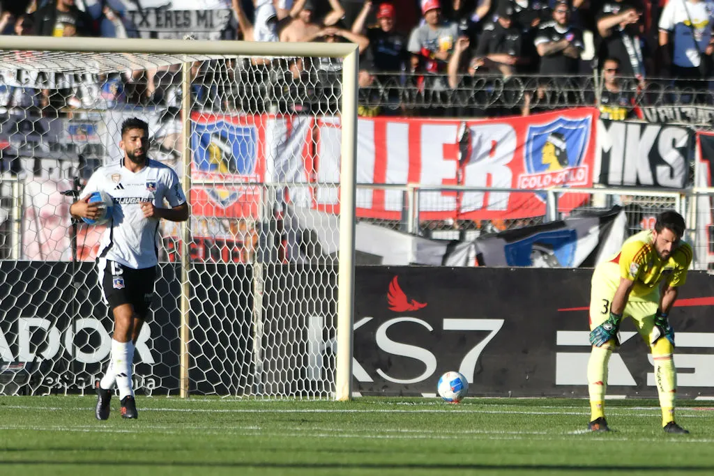 Amor y Vegas fueron respaldados por Ortiz previo al duelo con Audax/© Alejandro Pizarro-Photosport
 