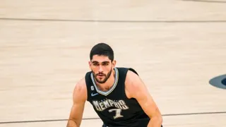 Ja Morant volvió a ser protagonista en triunfo de Memphis ante Cleveland