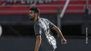 Diego Costa tuvo debut goleador en empate de Atlético Mineiro ante Bragantino en el Brasileirao