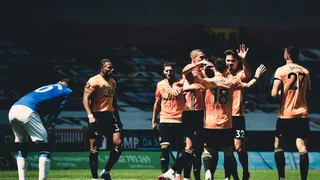 Wolves cortó mala racha en la Premier tras golear a Everton