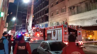 Jugador uruguayo con Covid-19 debió colgarse de un piso 11 para salvarse de incendio