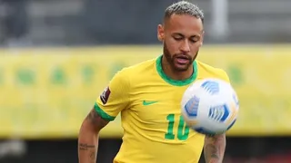 Brasil jugó un partido entre titulares y reservas tras suspensión del duelo con Argentina