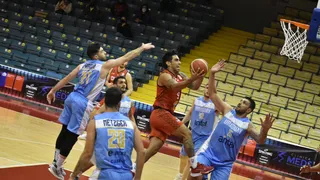 Chile dio la pelea pero sucumbió ante Uruguay en las Clasificatorias al Mundial