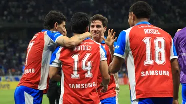 Festejo doble en la UC: El millonario botín que “La Franja” se trajo de Brasil