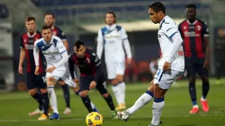 Bologna con Gary Medel rescató un empate en vibrante duelo contra Atalanta